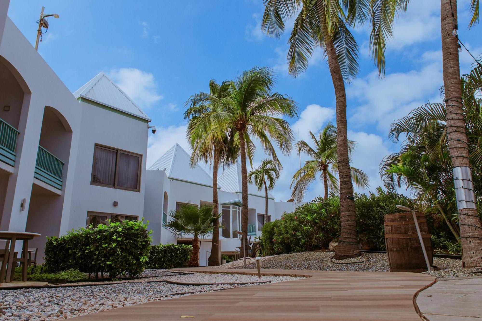 The Mill Resort And Suites Palm Beach Exterior foto